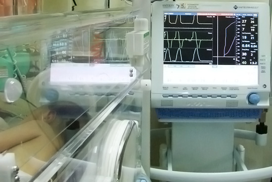 Segurança nos bastidores - Ambiente e monitoração garantida aos bebês prematuros da UTI-Neonatal, unidade complexa, totalmente dependente de energia elétrica.