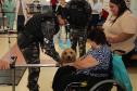 Hospital de Reabilitação inicia projeto de terapia de pacientes com cães da PMPR