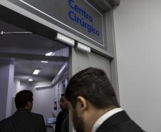 Com apoio do Estado, paciente de Curitiba recebe aplicação de polilaminina no Hospital do Trabalhador