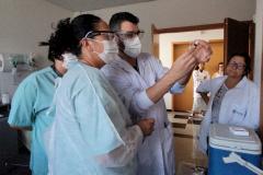 Bebês nascidos no Hospital do Trabalhador recebem vacina BCG nas primeiras horas de vida