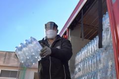 Hospital do Trabalhador recebe 24 mil garrafas de água