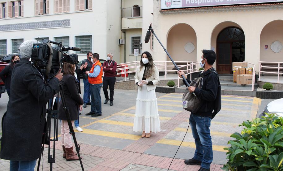Hospital do Trabalhador recebe doação de máscaras, luvas e álcool em gel de empresa especializada em equipamentos de proteção individual, com intermédio da Superintendência Geral de Ação Solidária do Governo do Paraná