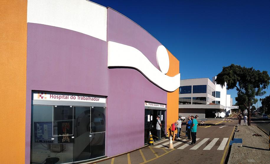Entrada do Pronto-socorro de trauma do Hospital do Trabalhador