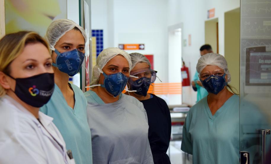 Profissionais de saúde do CHT são homenageadas no Dia Nacional da Saúde.