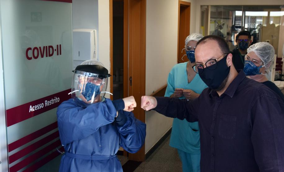 Profissionais de saúde do CHT são homenageadas no Dia Nacional da Saúde.