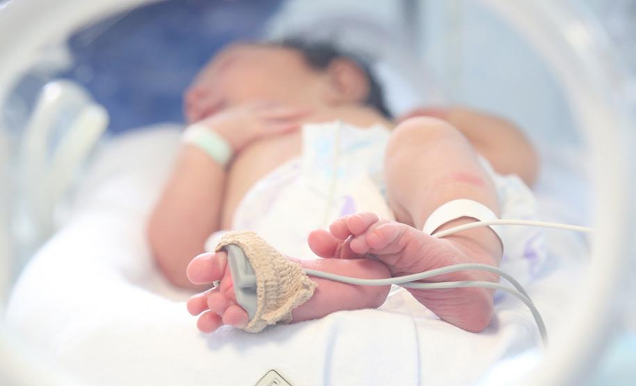 Novembro Roxo lembra a importância do cuidado na gravidez para evitar a prematuridade