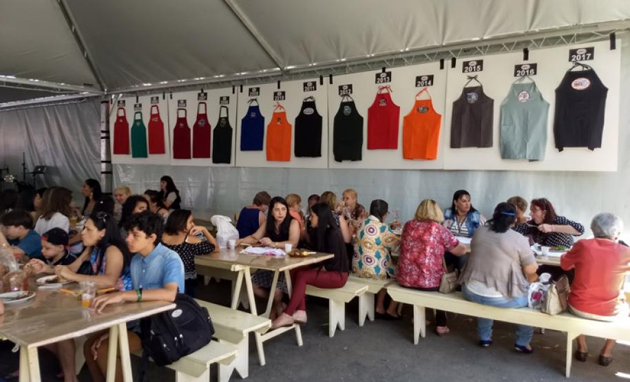 Neste final de ano, evitar reuniões é indispensável para a prevenção da Covid-19