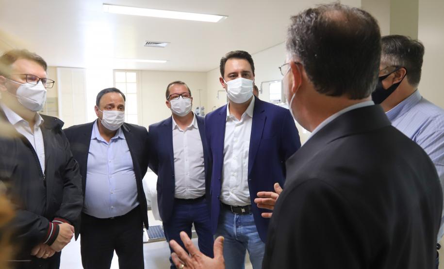 Governador inaugura seis leitos de UTI exclusivos para Covid-19 em hospital da Lapa
