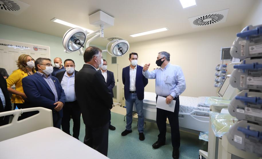 Governador inaugura seis leitos de UTI exclusivos para Covid-19 em hospital da Lapa