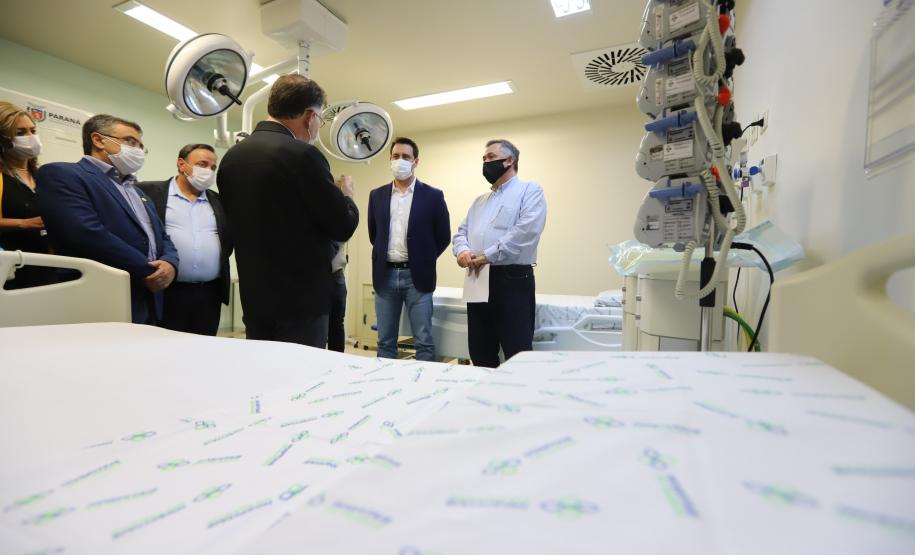 Governador inaugura seis leitos de UTI exclusivos para Covid-19 em hospital da Lapa