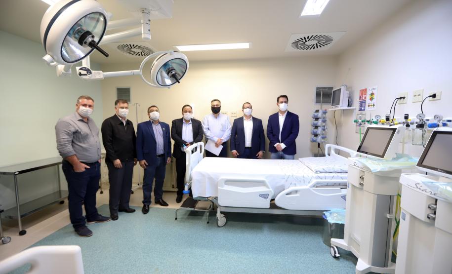 Governador inaugura seis leitos de UTI exclusivos para Covid-19 em hospital da Lapa