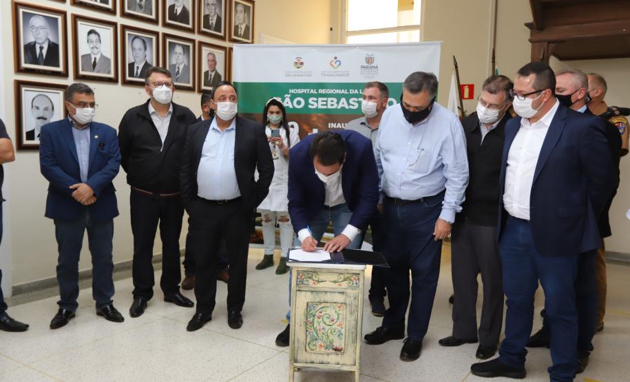 Governador inaugura seis leitos de UTI exclusivos para Covid-19 em hospital da Lapa