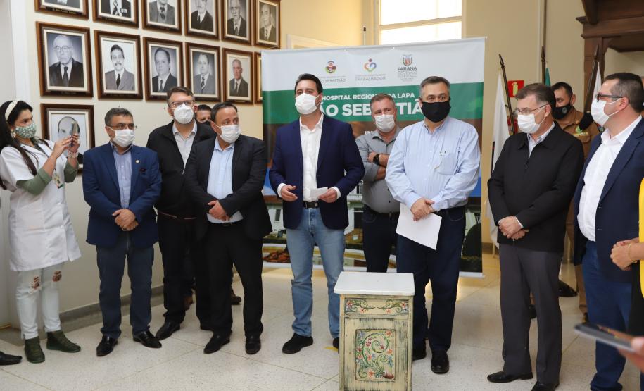 Governador inaugura seis leitos de UTI exclusivos para Covid-19 em hospital da Lapa