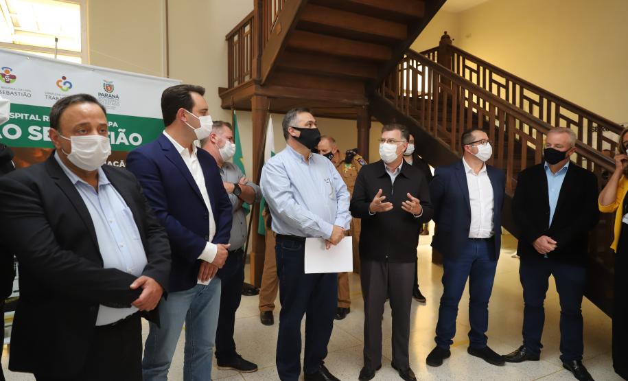 Governador inaugura seis leitos de UTI exclusivos para Covid-19 em hospital da Lapa