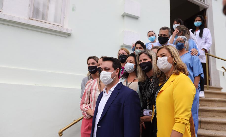 Governador inaugura seis leitos de UTI exclusivos para Covid-19 em hospital da Lapa