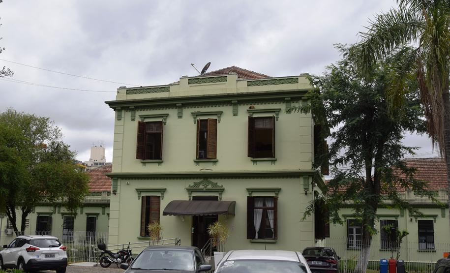 Hospital Oswaldo Cruz inaugura nova farmácia e otimiza espaço para futuras ampliações de leitos