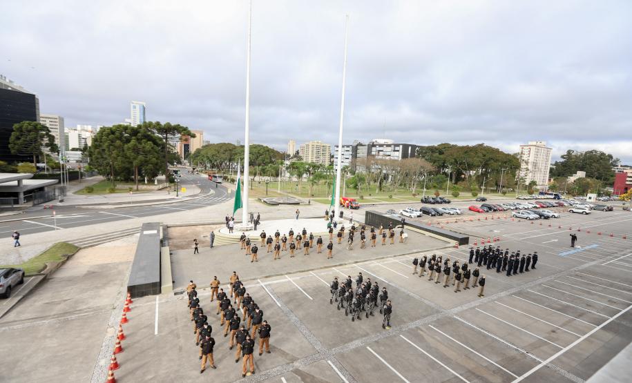 Governo do Estado homenageia profissionais da saúde em cerimônia da Semana da Pátria