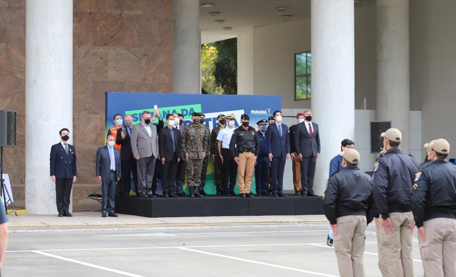 Governo do Estado homenageia profissionais da saúde em cerimônia da Semana da Pátria