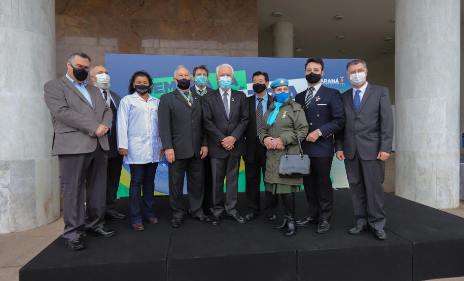 Governo do Estado homenageia profissionais da saúde em cerimônia da Semana da Pátria