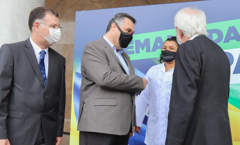 Governo do Estado homenageia profissionais da saúde em cerimônia da Semana da Pátria