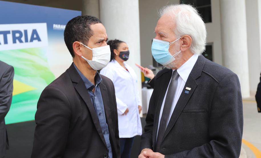 Governo do Estado homenageia profissionais da saúde em cerimônia da Semana da Pátria