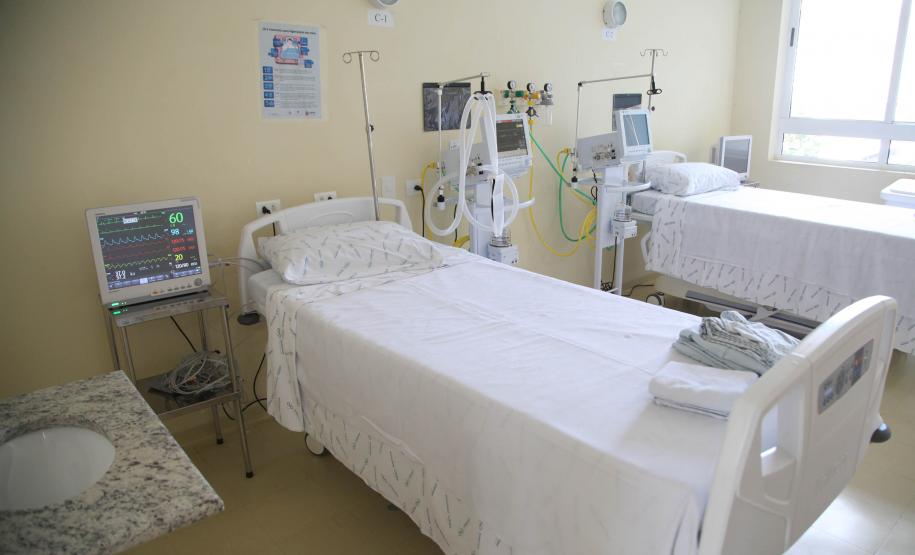 Com 89 leitos já reabertos, Saúde reforça atendimento na Capital e Interior -