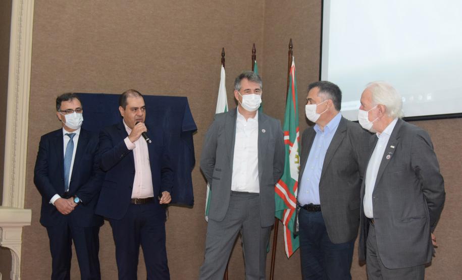 Governo e Volkswagen viabilizam banco de leite e heliponto no Hospital do Trabalhador