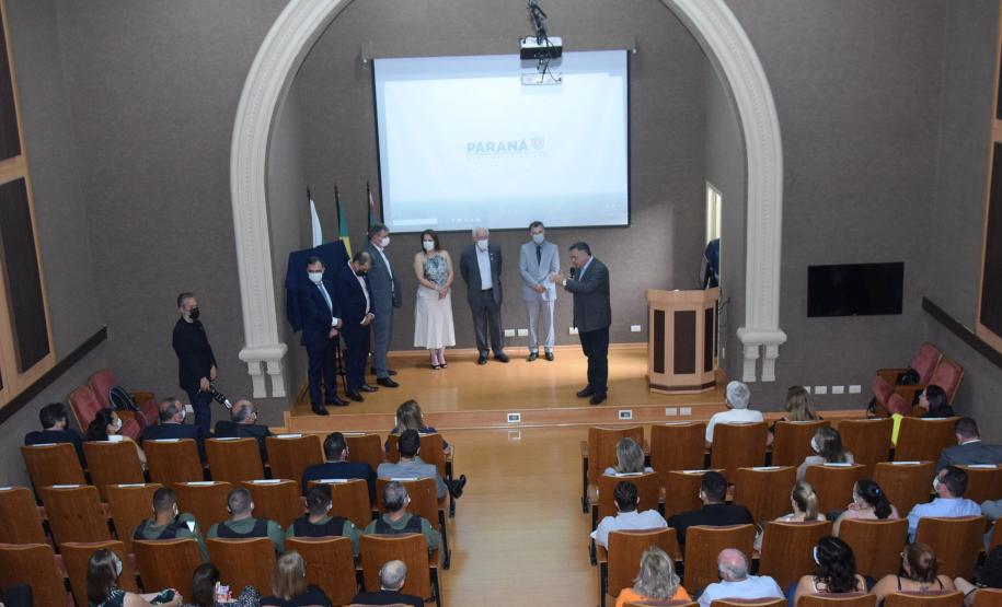 Governo e Volkswagen viabilizam banco de leite e heliponto no Hospital do Trabalhador