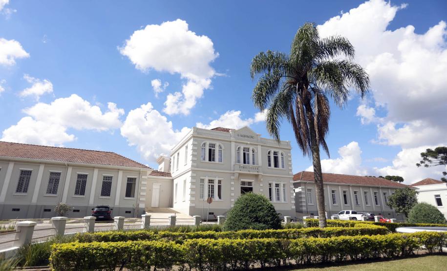 Novo pronto-socorro do Hospital Regional da Lapa fortalece regionalização da saúde