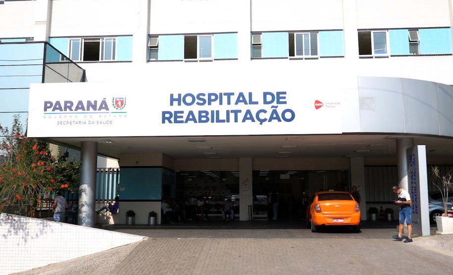 Referência nacional, Hospital de Reabilitação do Estado realiza 80 mil atendimentos por ano