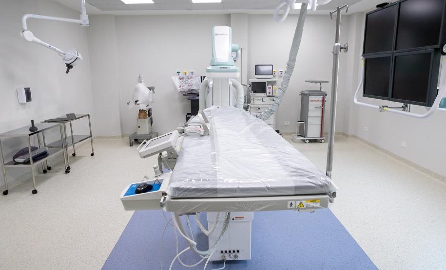 Hospital do Trabalhador de Curitiba ganha novo centro cirúrgico e enfermaria