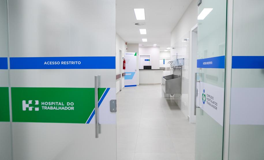 Hospital do Trabalhador de Curitiba ganha novo centro cirúrgico e enfermaria
