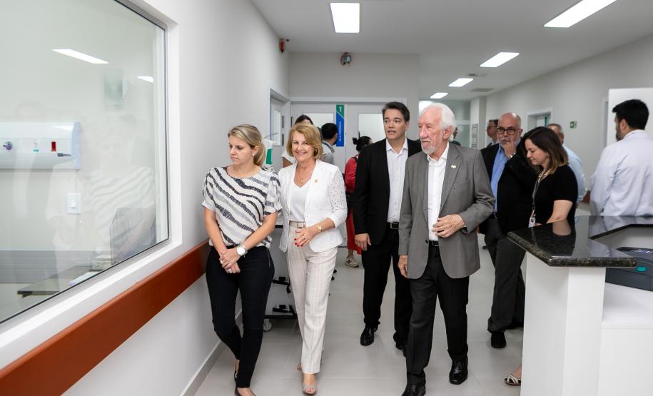 Hospital do Trabalhador de Curitiba ganha novo centro cirúrgico e enfermaria