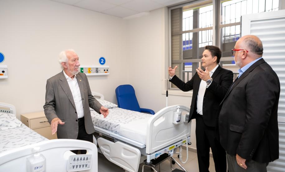 Hospital do Trabalhador de Curitiba ganha novo centro cirúrgico e enfermaria