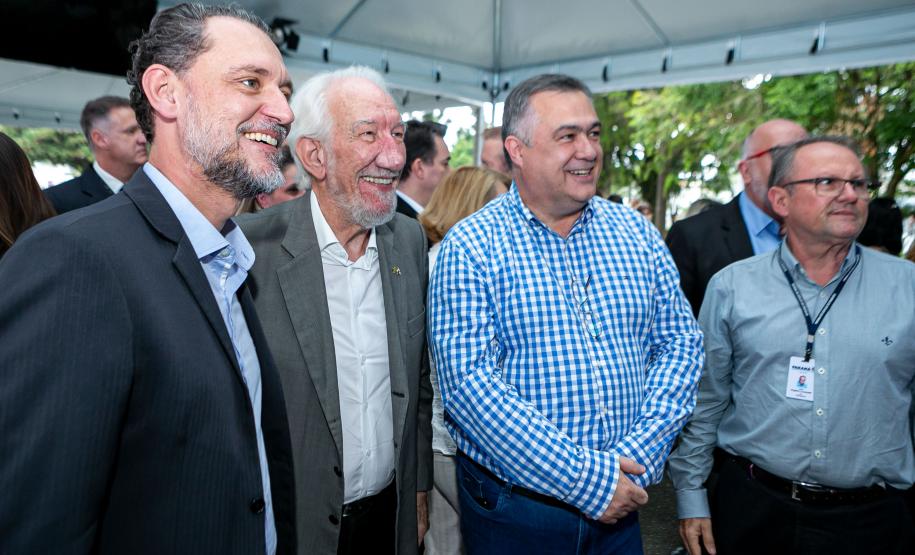 Hospital do Trabalhador de Curitiba ganha novo centro cirúrgico e enfermaria