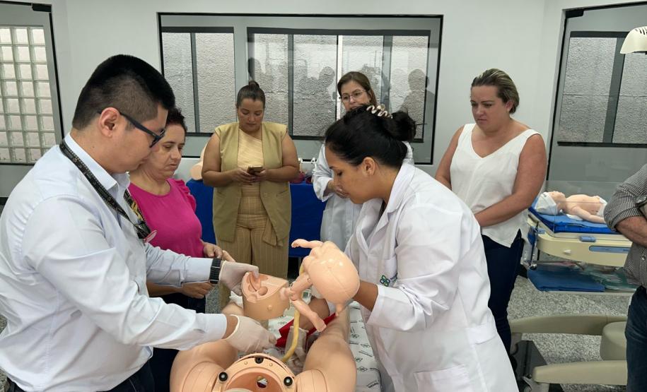 Estado inicia treinamento prático com simuladores para aperfeiçoar trabalho da saúde