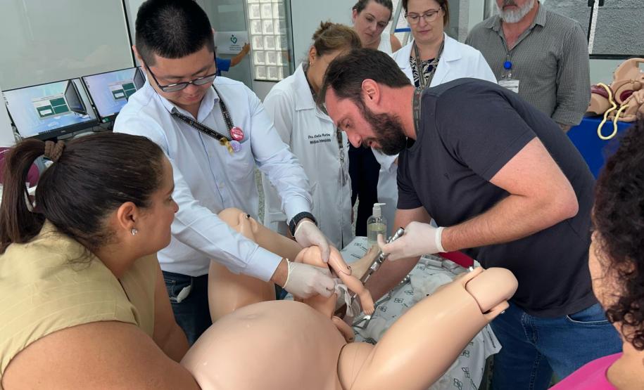 Estado inicia treinamento prático com simuladores para aperfeiçoar trabalho da saúde