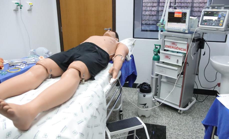 Estado inicia treinamento prático com simuladores para aperfeiçoar trabalho da saúde