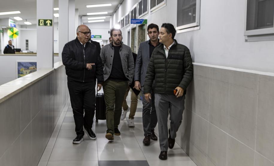 Com apoio do Estado, paciente de Curitiba recebe aplicação de polilaminina no Hospital do Trabalhador