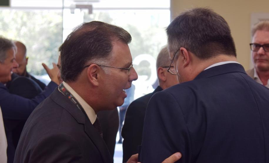 Governo retoma estrutura parada há uma década e entrega 10 novos leitos de UTI no Hospital de Reabilitação