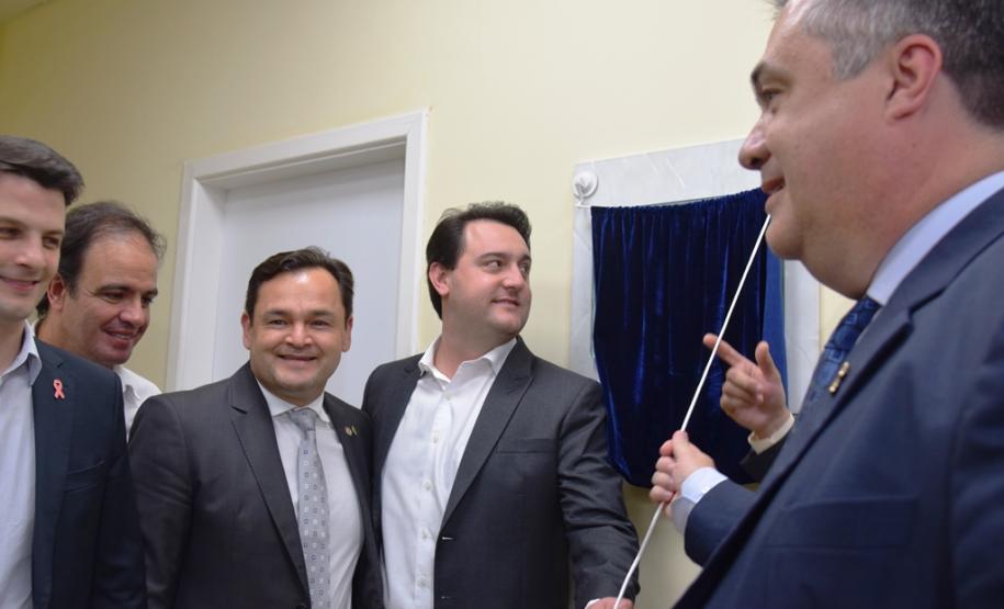 Governo retoma estrutura parada há uma década e entrega 10 novos leitos de UTI no Hospital de Reabilitação