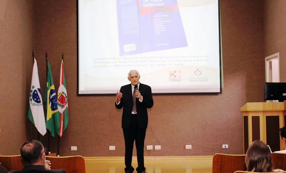 Hospital do Trabalhador lança livro sobre trauma