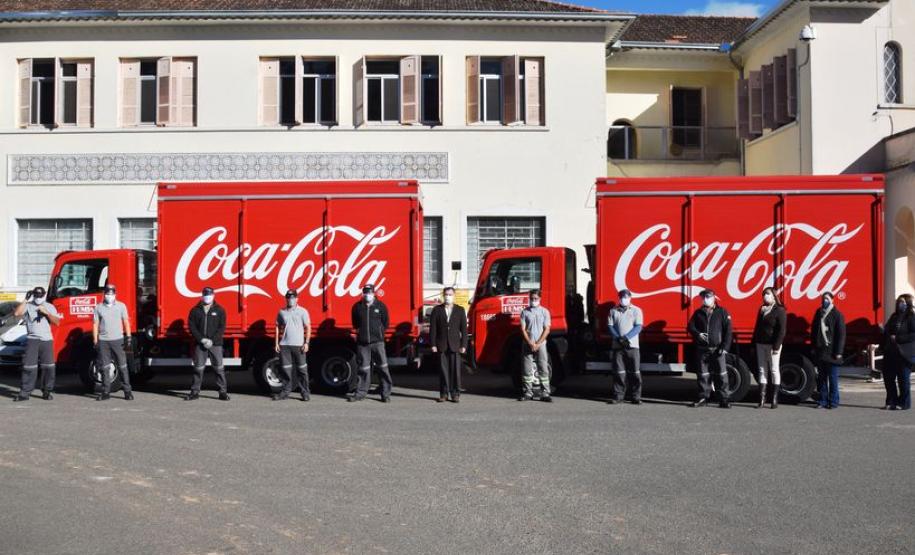 Hospital do Trabalhador recebe 24 mil garrafas de água