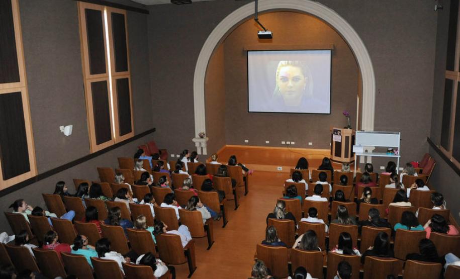 Enfermeira expõe situação de violência em campanha do Hospital do Trabalhador