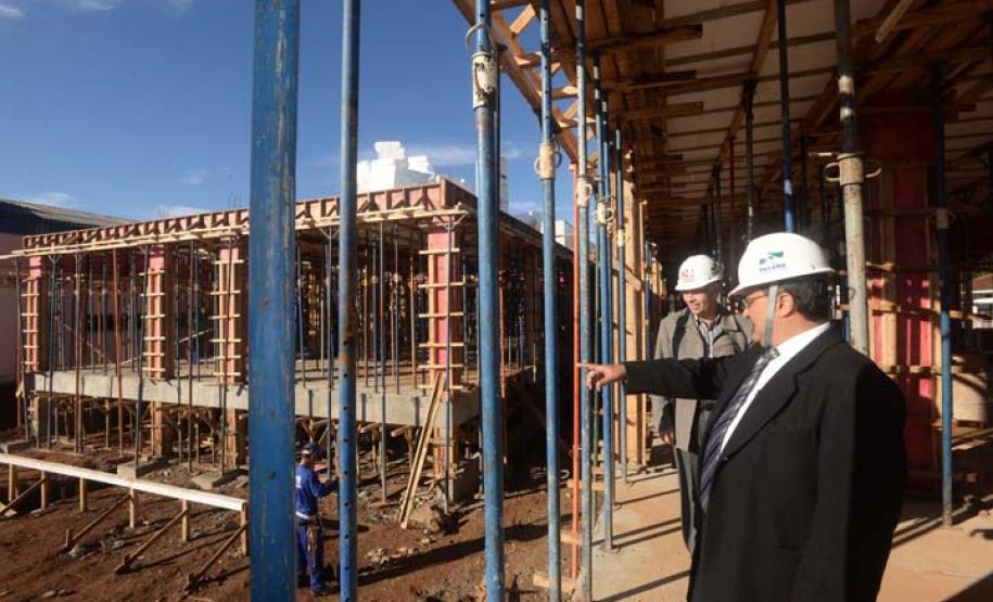 Secretário de Estado da Saúde visita as Obras do Hospital do Trabalhador.Curitba,07/06/2016