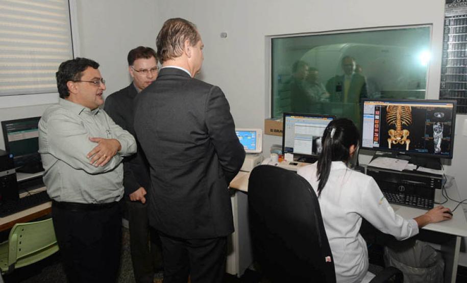 Ministro da Saúde,Ricardo Barros e o Secretário de  Estado da Saúde,Michele Caputo Neto,Visitam o Hospital do Trabalhador.Curitiba,29/08/2016Foto:Venilton Küchler