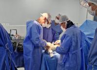 Hospital do Trabalhador realiza primeira cirurgia de artroplastia de tornozelo no SUS no Paraná