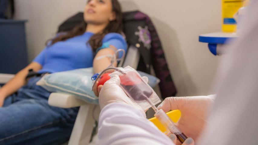 Doar sangue salva vidas e ajuda a manter diversos procedimentos nos hospitais